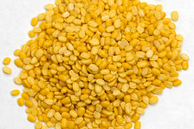 Chick peas before and after being processed by a Centrifugal Impact Mill.