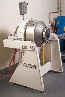 Rotary Cutter Compounding Compounding Cable Covering in a Rotary Mixer - Munson Machinery