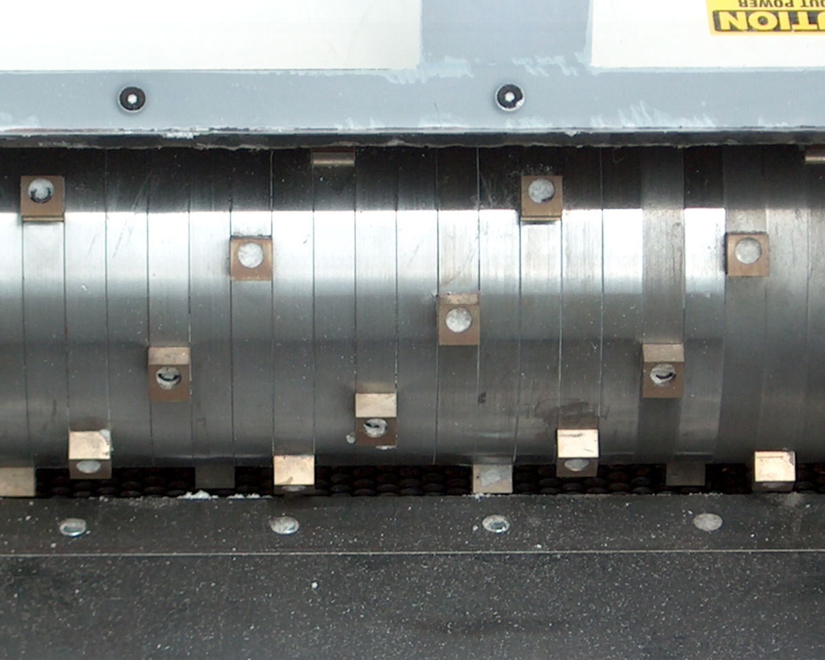 Features for Heavy Duty Cutters - Munson Machinery, Inc.